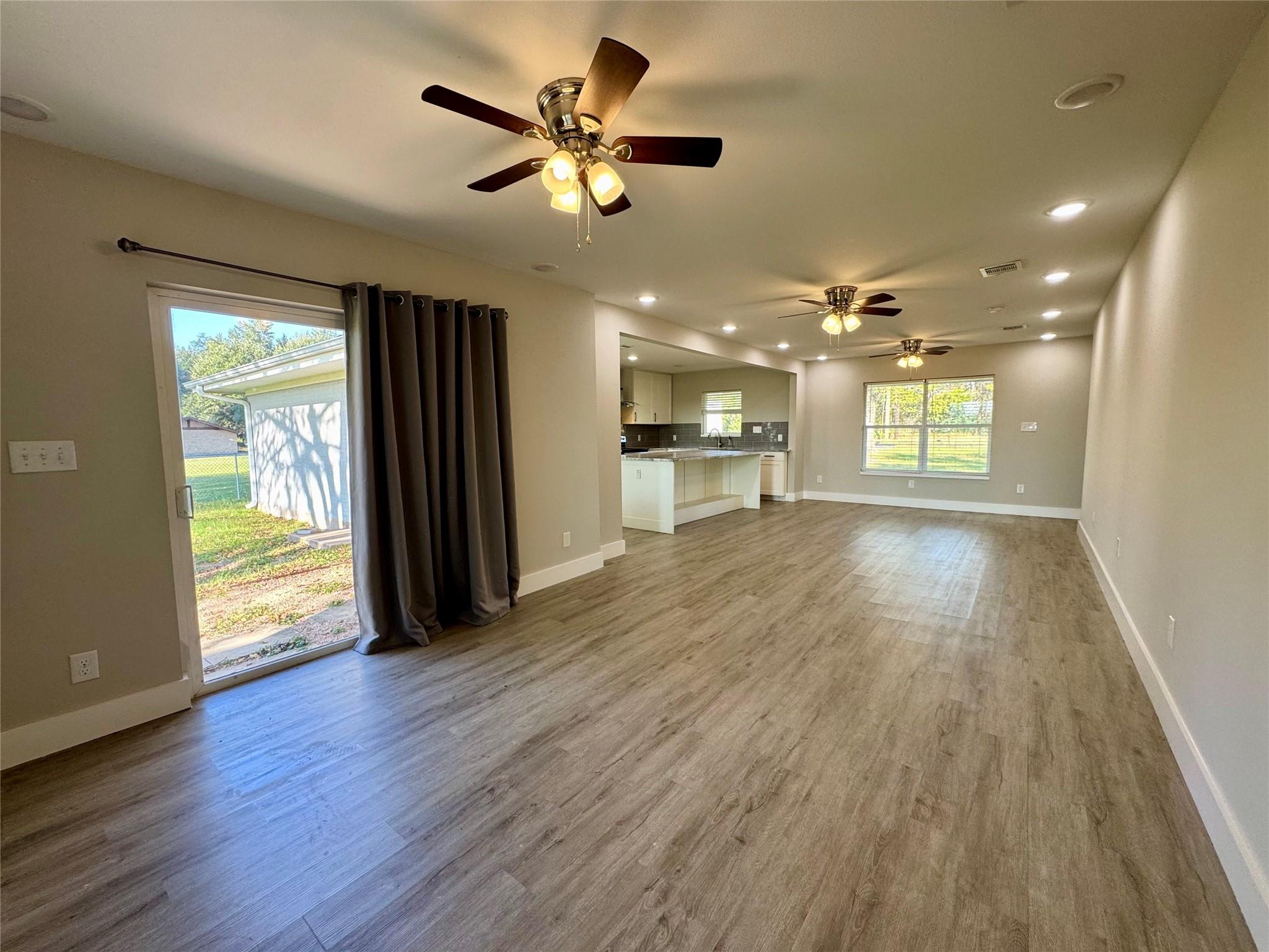 813 Central Avenue Elgin TX 78621