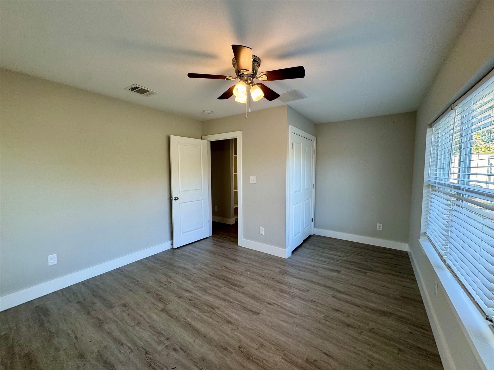 813 Central Avenue Elgin TX 78621