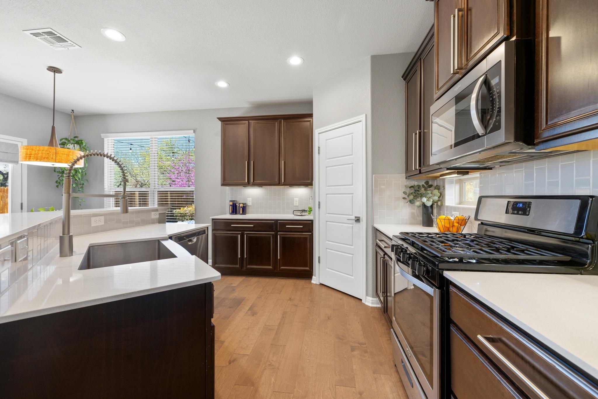 1401 Little Elm Trail Cedar Park TX 78613