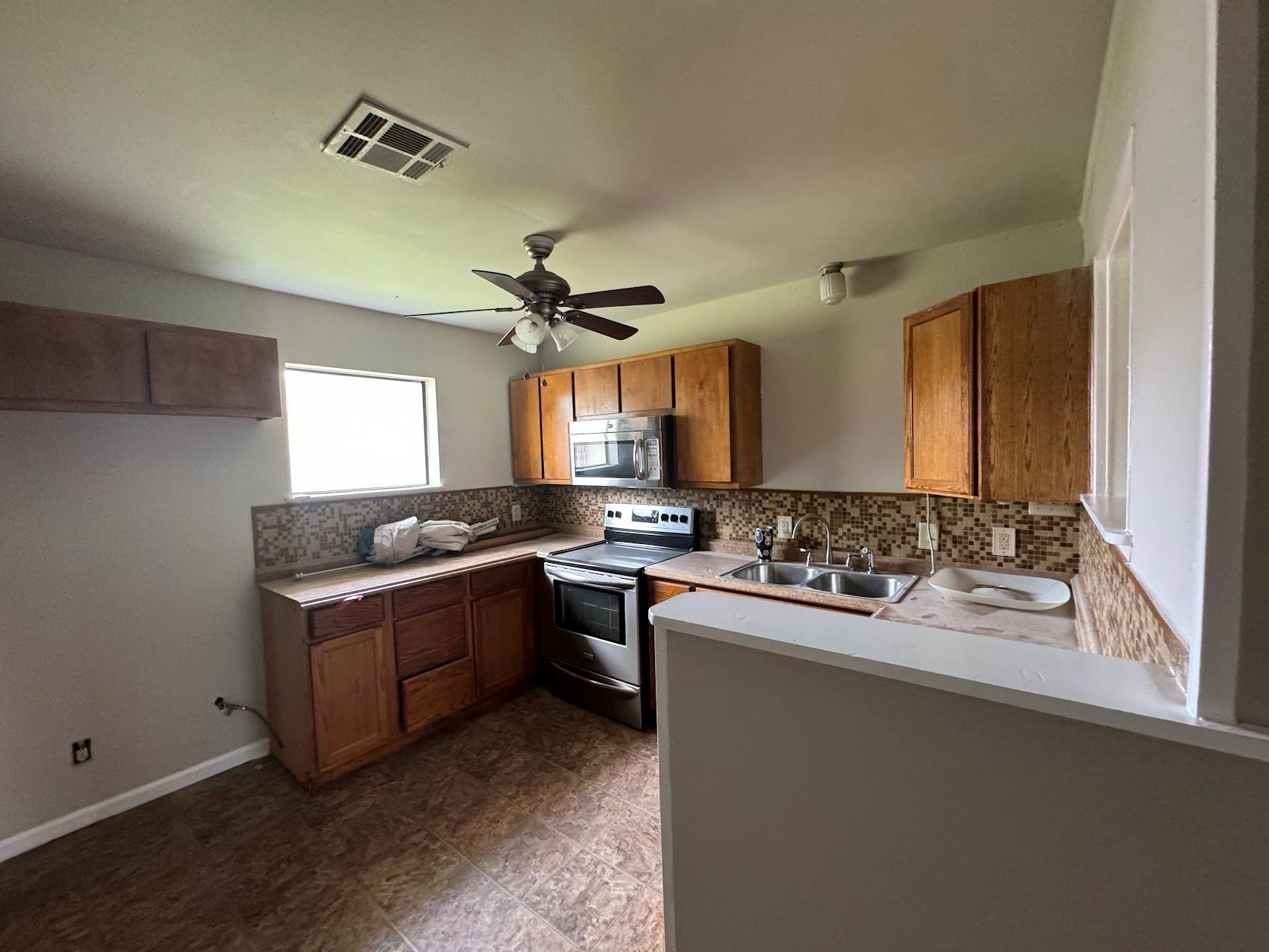 851 Aspen Lane Cottonwood Shores TX 78657