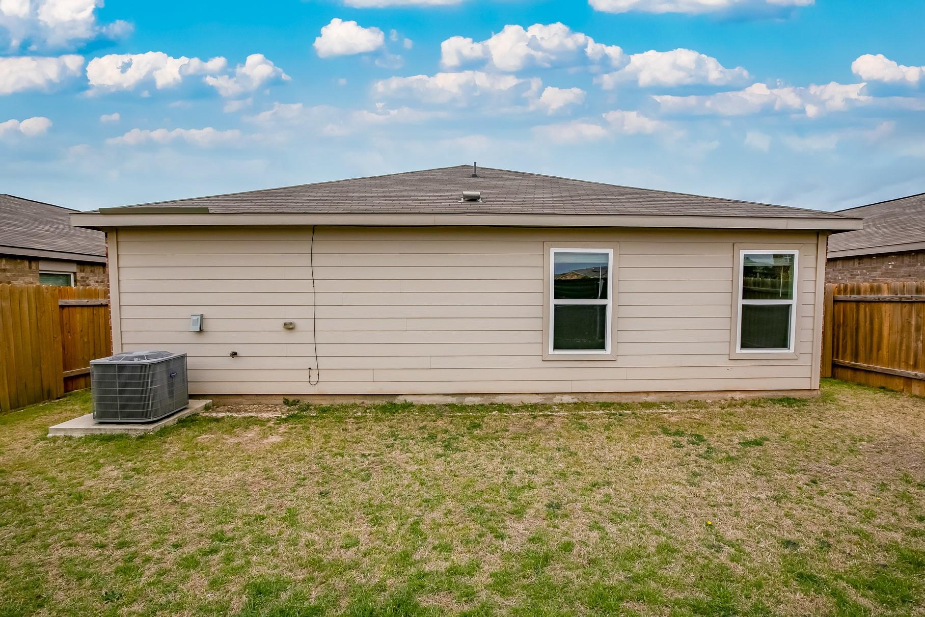 149 Proclamation Avenue Liberty Hill TX 78642