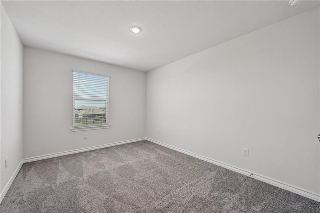 806 Pepperbark Loop Buda TX 78610