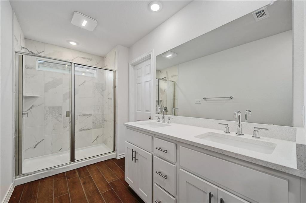 806 Pepperbark Loop Buda TX 78610