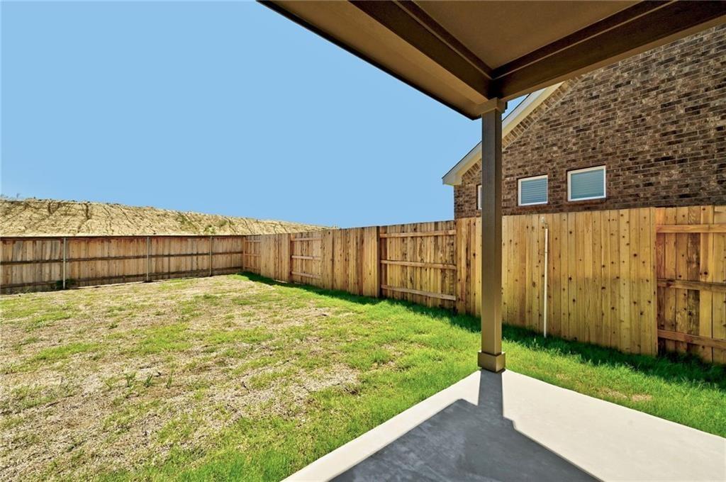 806 Pepperbark Loop Buda TX 78610