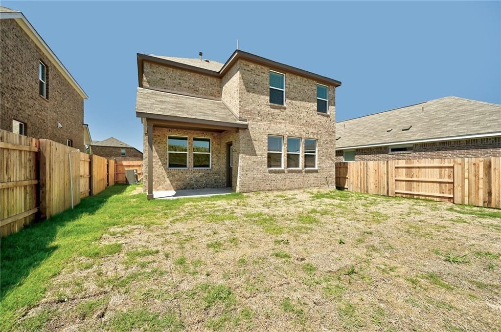 806 Pepperbark Loop Buda TX 78610