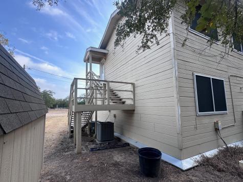 114 Thorne Road Cedar Creek TX 78612