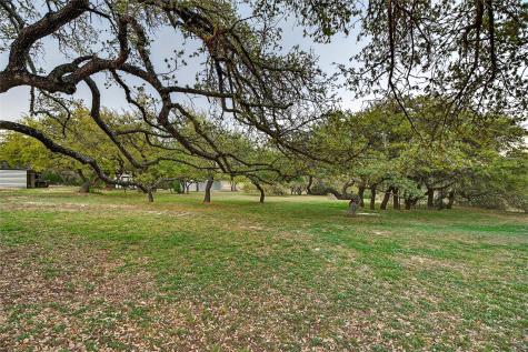 301 Medlin Creek Loop Dripping Springs TX 78620