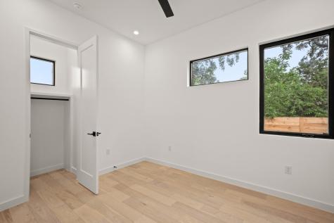 1008 W Annie Street Austin TX 78704