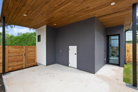 1008 W Annie Street Austin TX 78704