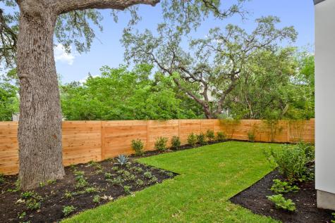 1008 W Annie Street Austin TX 78704