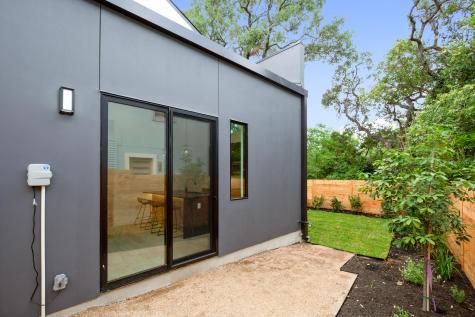 1008 W Annie Street Austin TX 78704