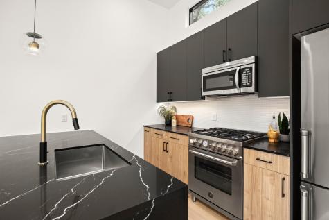 1008 W Annie Street Austin TX 78704