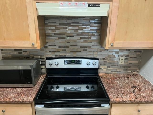 339 Fantail Loop Austin TX 78734