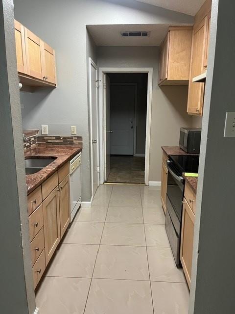 339 Fantail Loop Austin TX 78734