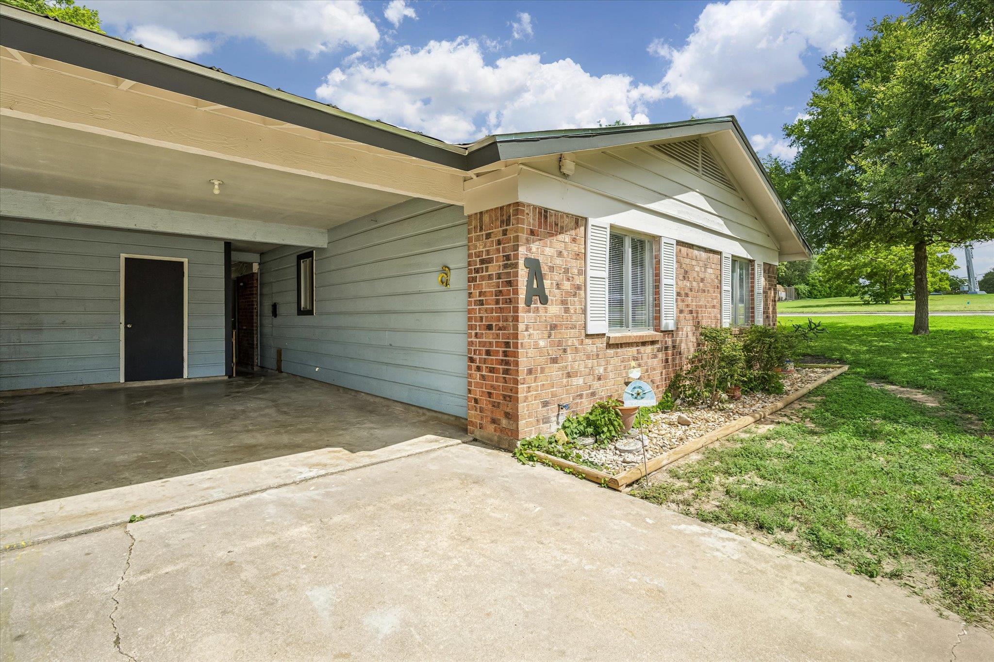 500 S 2nd Street Pflugerville TX 78660