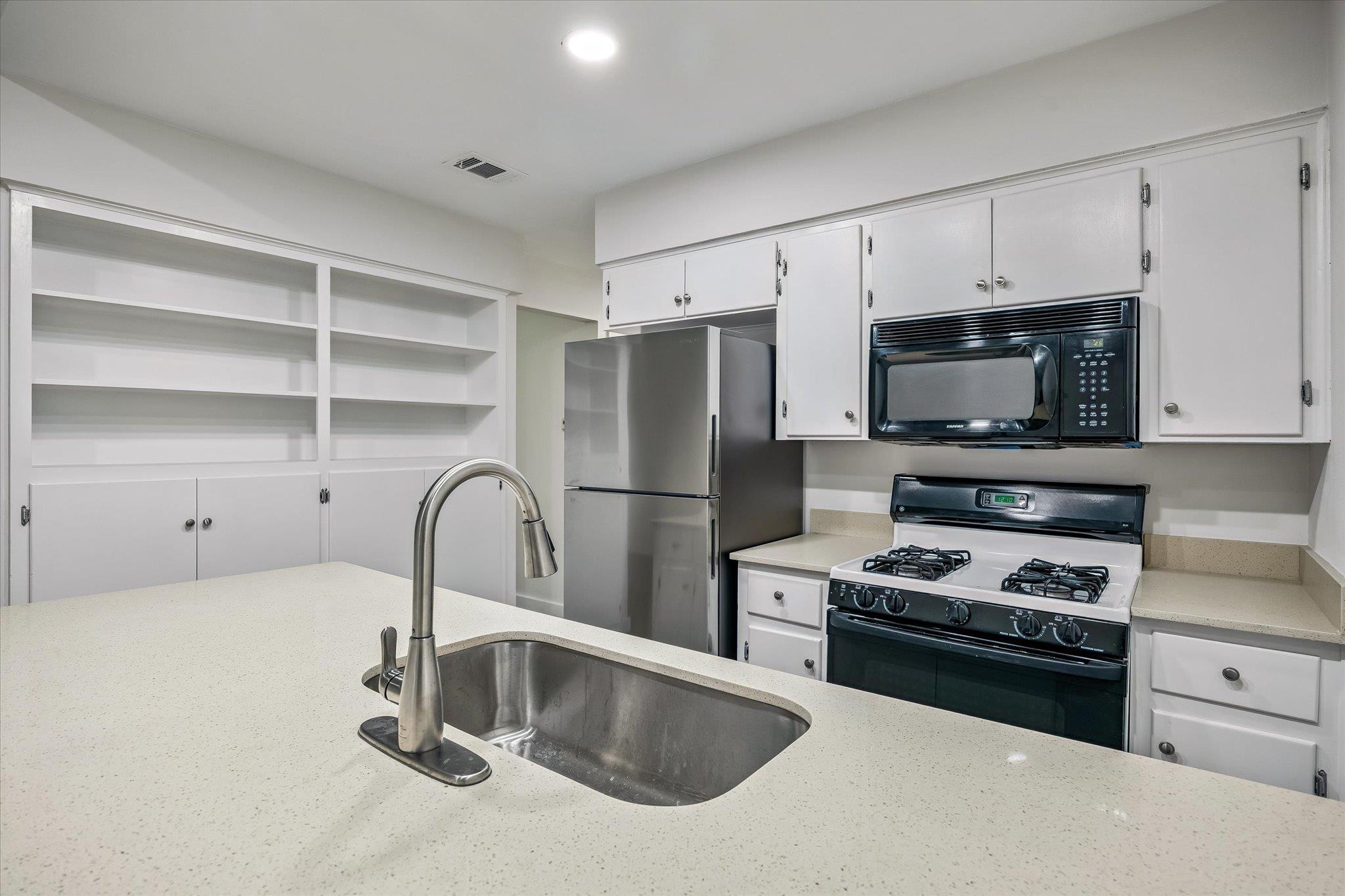 500 S 2nd Street Pflugerville TX 78660