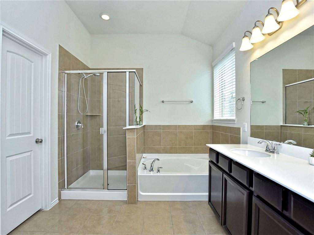 305 Methodius Drive Hutto TX 78634