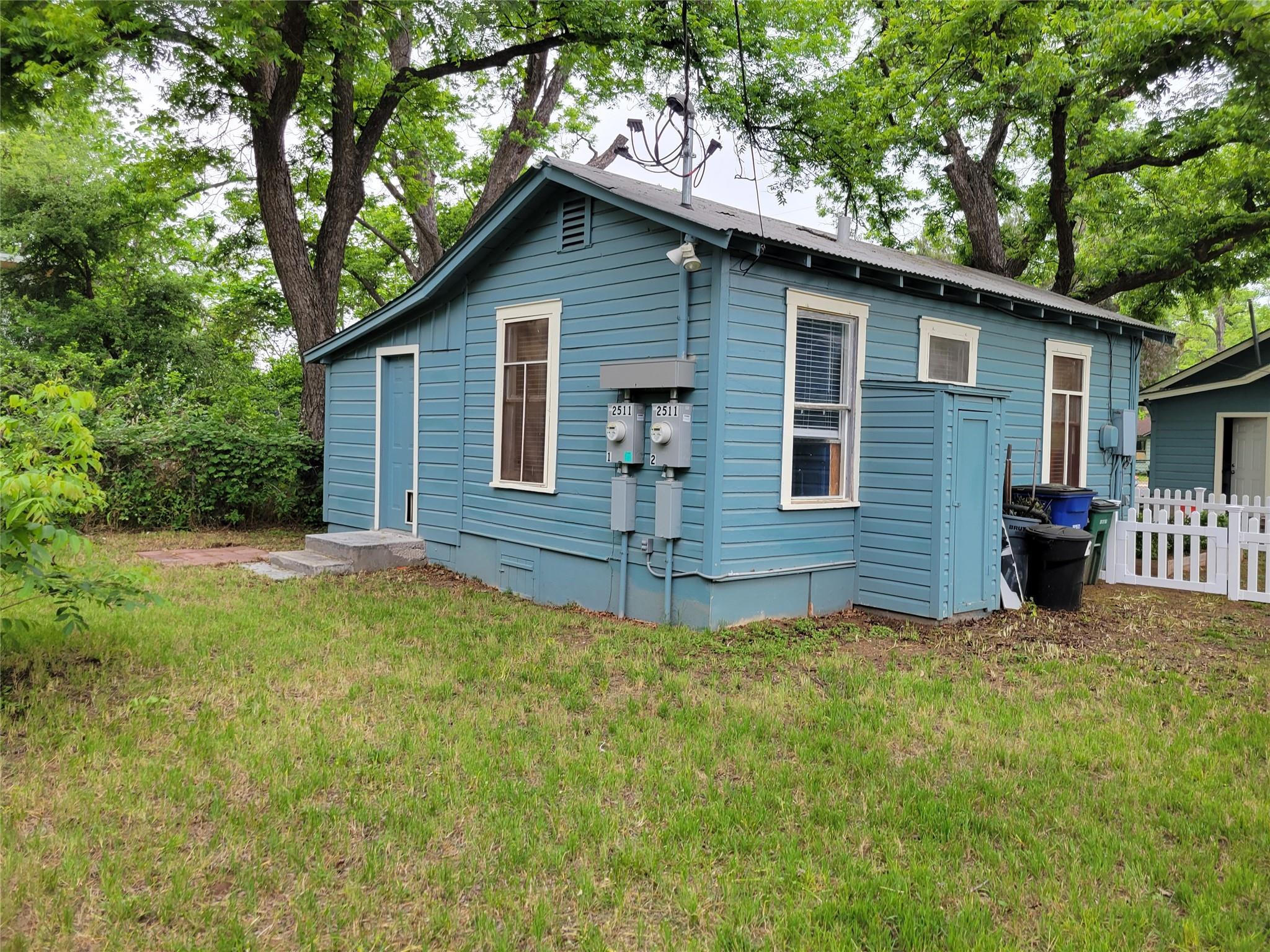 2511 E 2nd Street E Austin TX 78702
