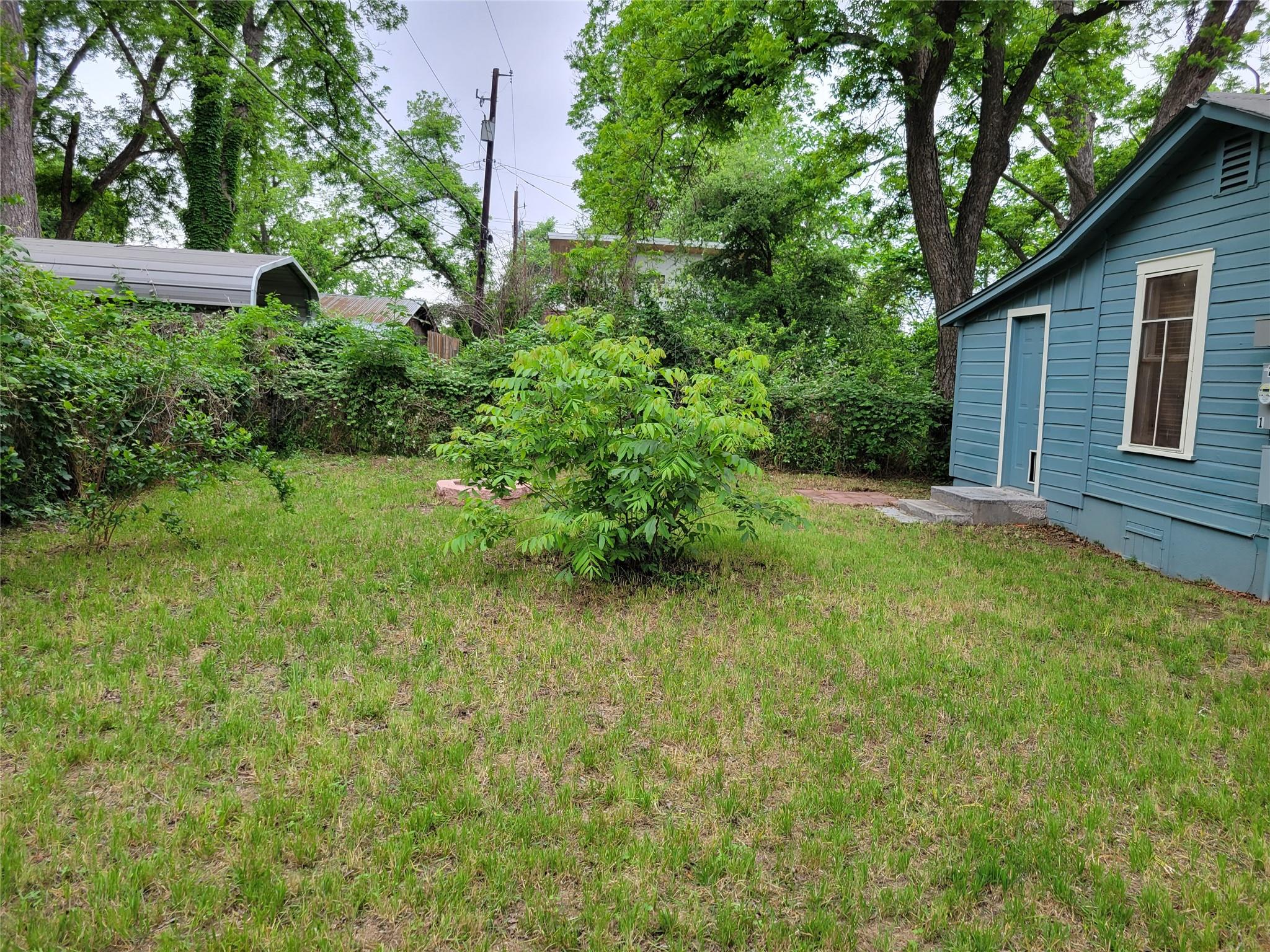 2511 E 2nd Street E Austin TX 78702
