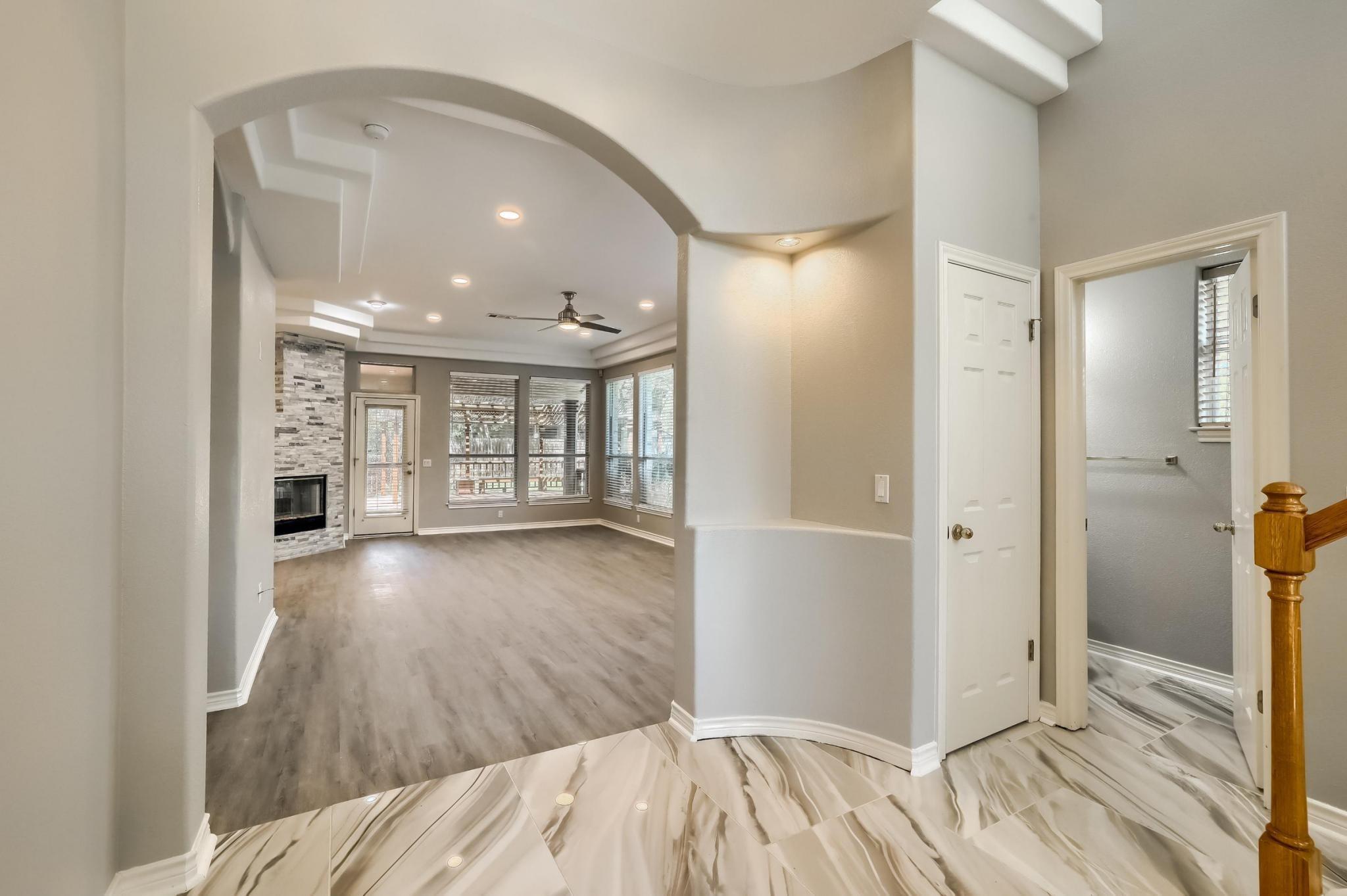 9904 Mariah Cove Austin TX 78717