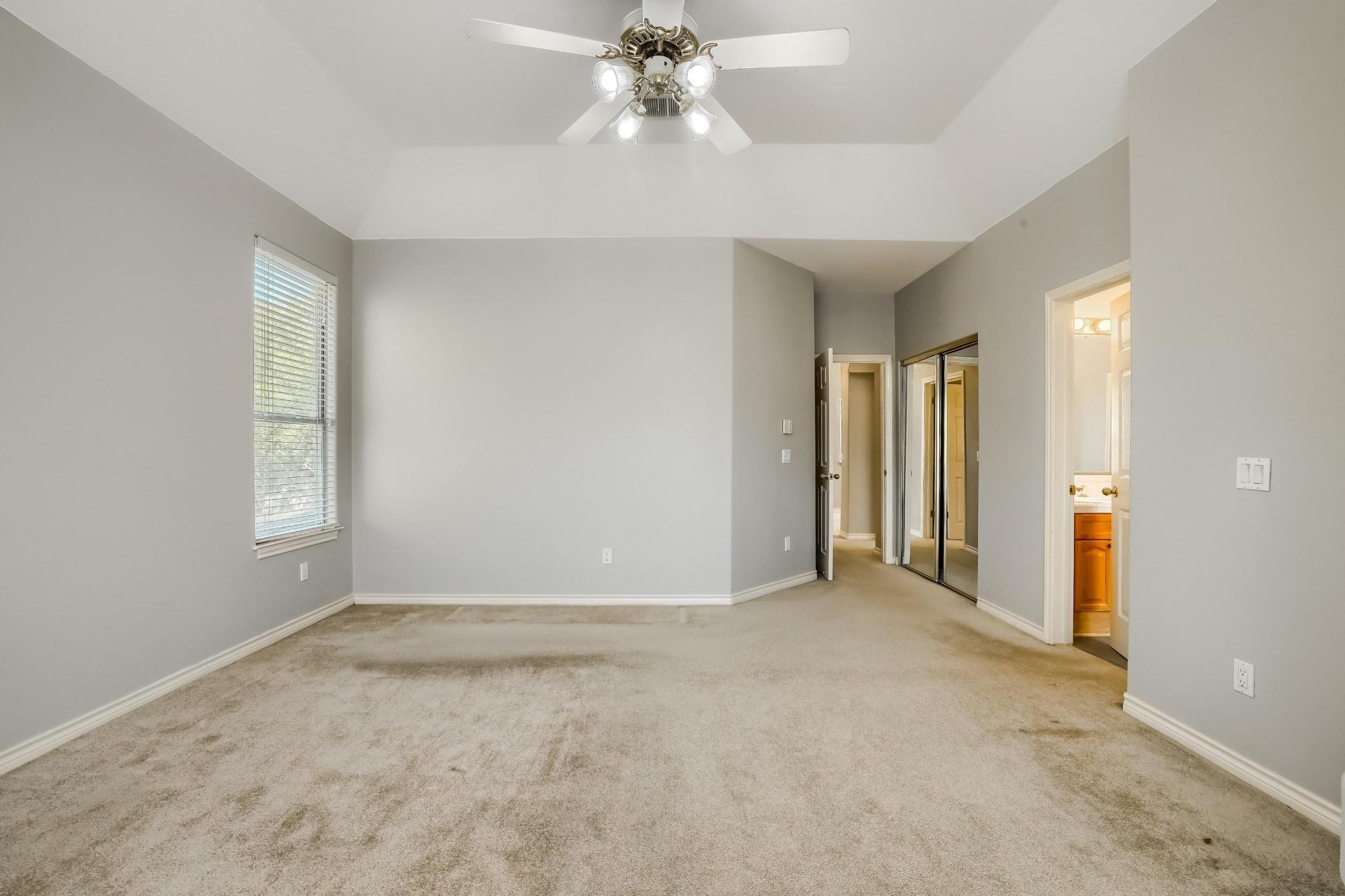 9904 Mariah Cove Austin TX 78717