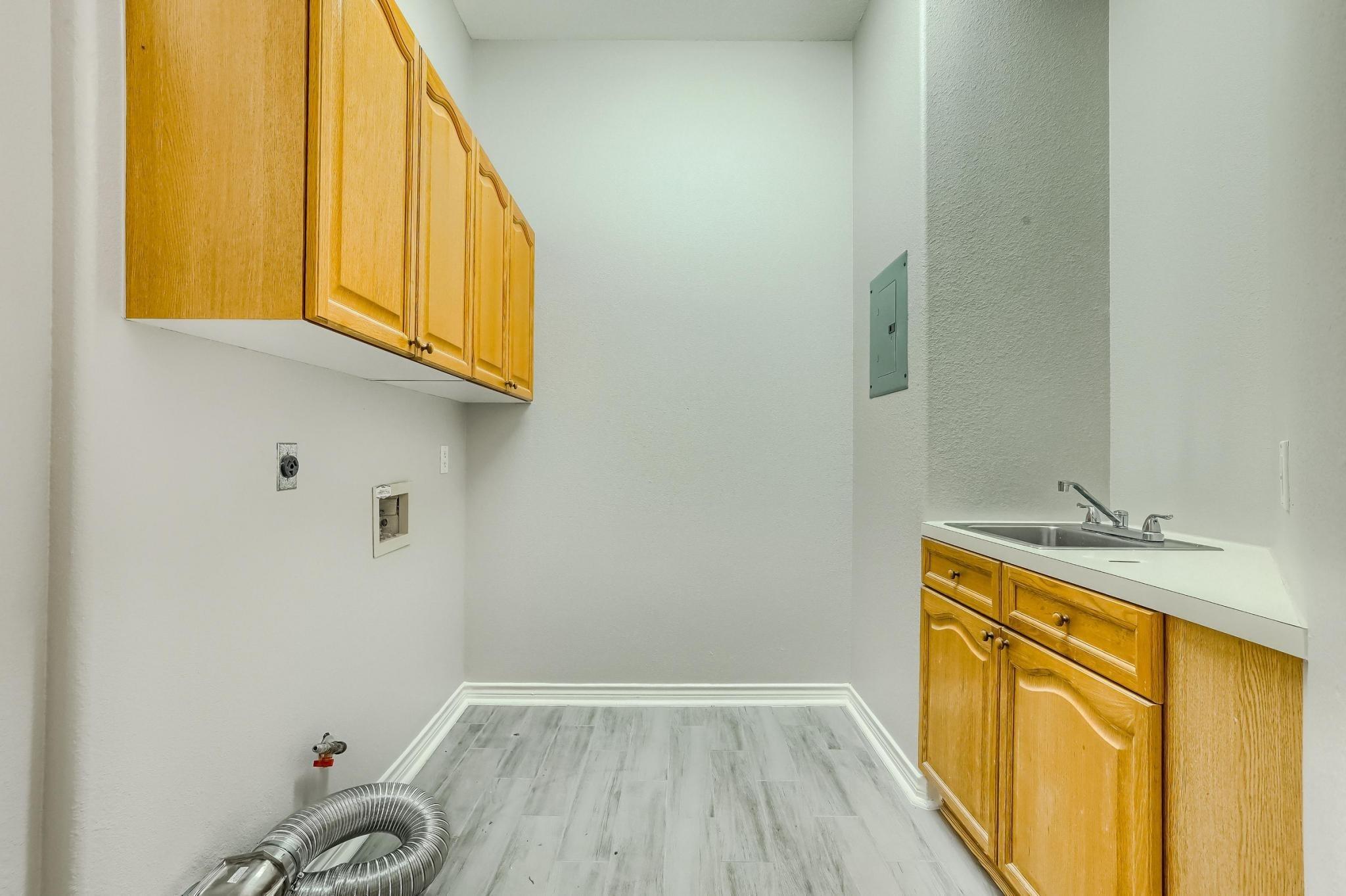 9904 Mariah Cove Austin TX 78717