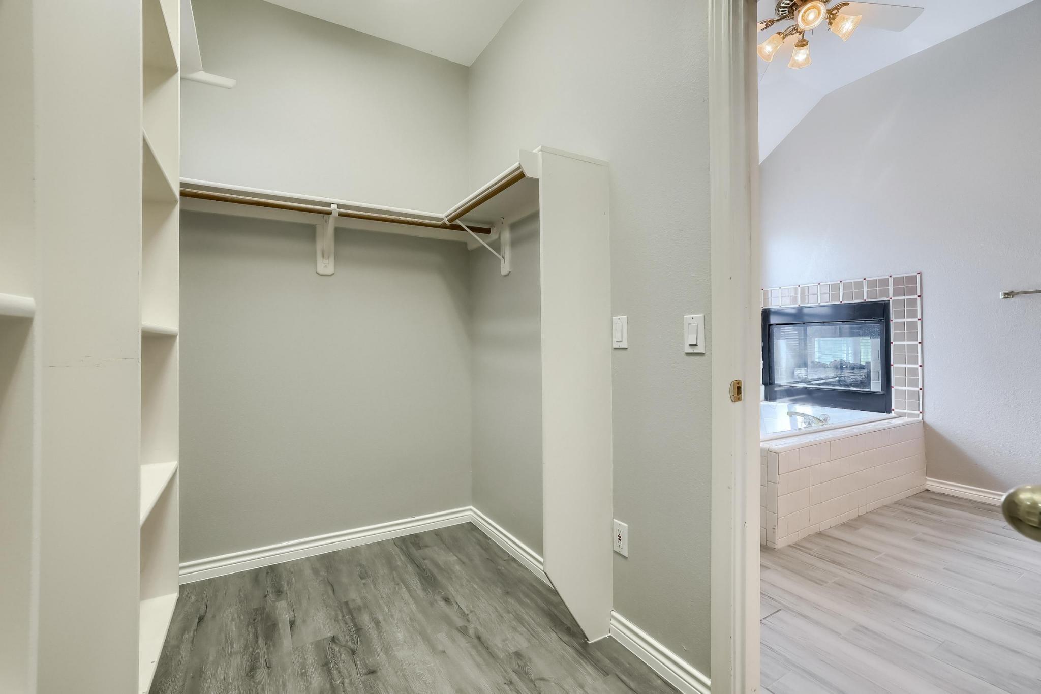 9904 Mariah Cove Austin TX 78717
