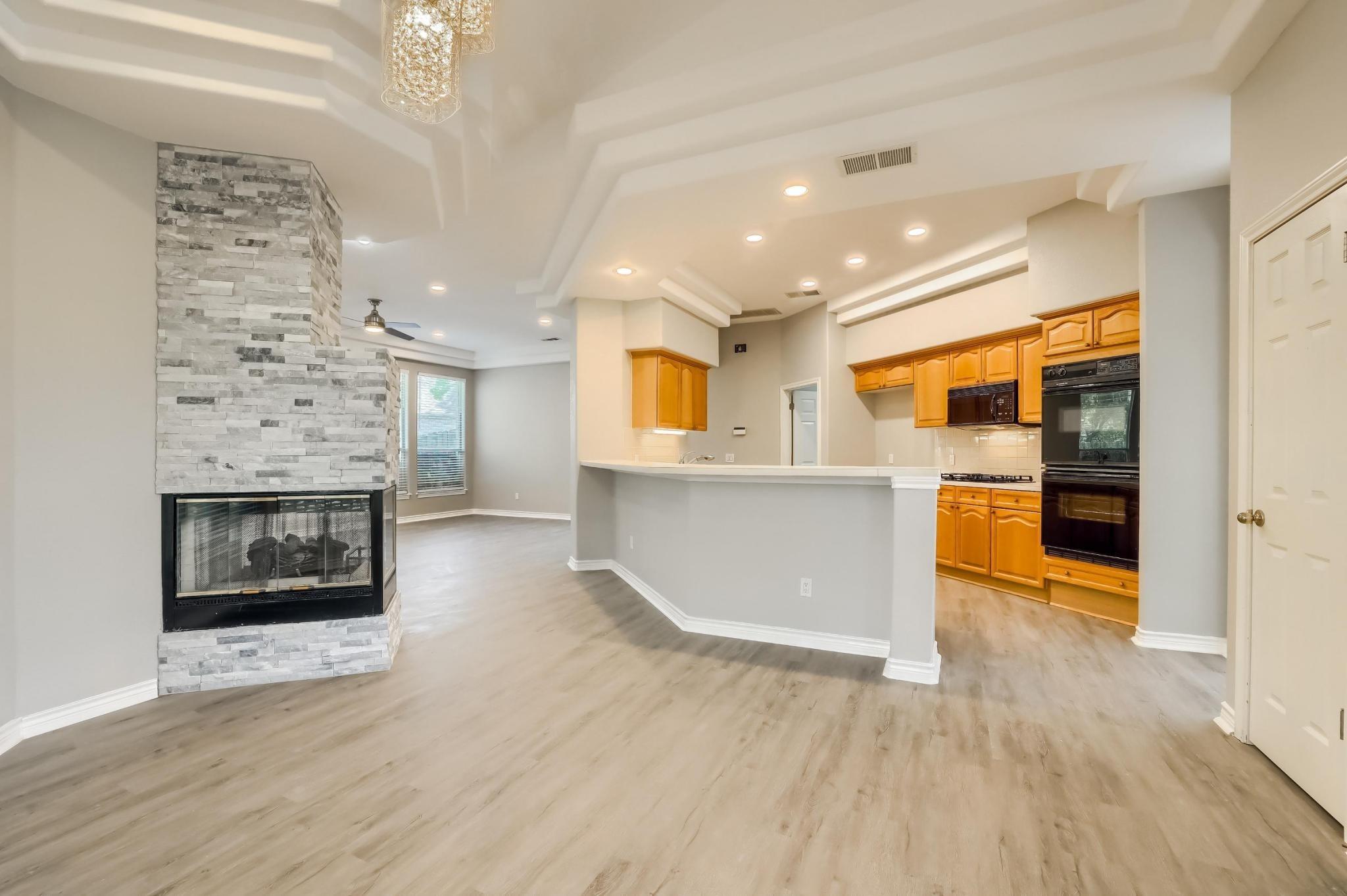 9904 Mariah Cove Austin TX 78717