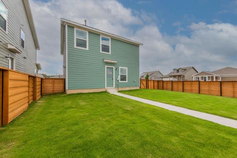 252 Patagonia Kyle TX 78640