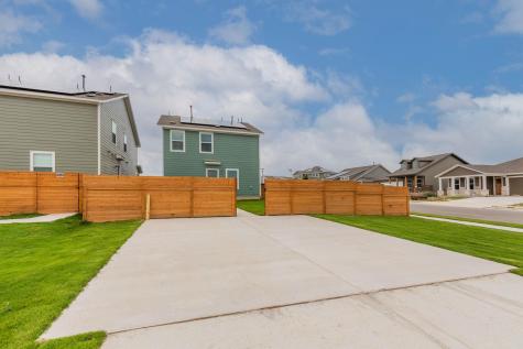 252 Patagonia Kyle TX 78640