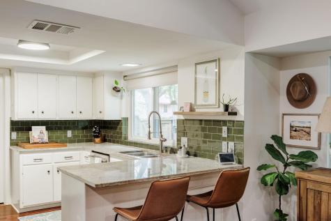 9101 Heatherwood Drive Austin TX 78748