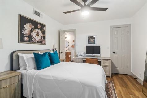 1313 E 52nd Street Austin TX 78723