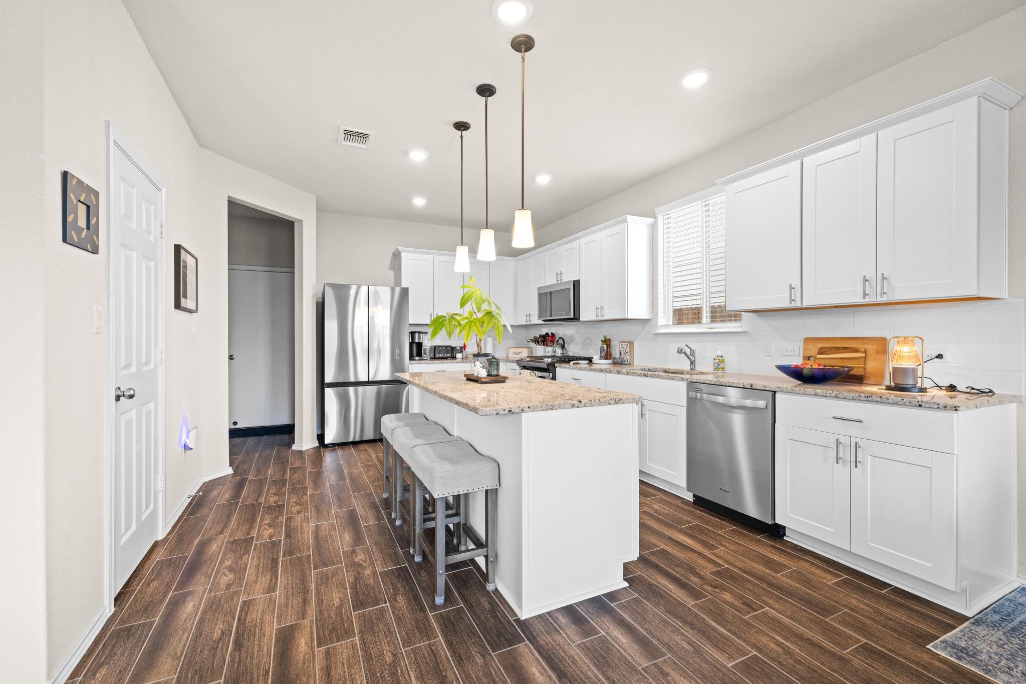 416 Bella Luna Way Liberty Hill TX 78642