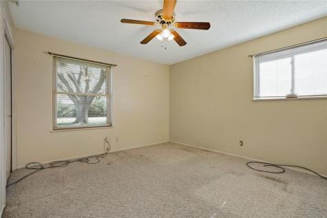 813 S Guadalupe Street Lockhart TX 78644