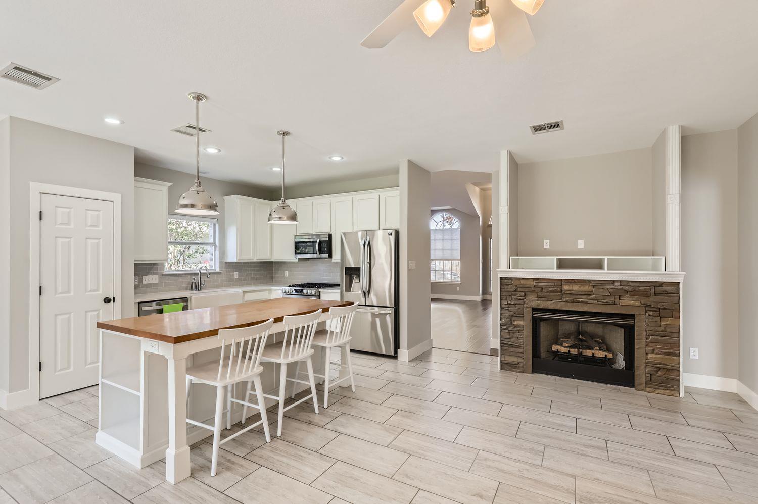 3805 Mankins Way Austin TX 78728
