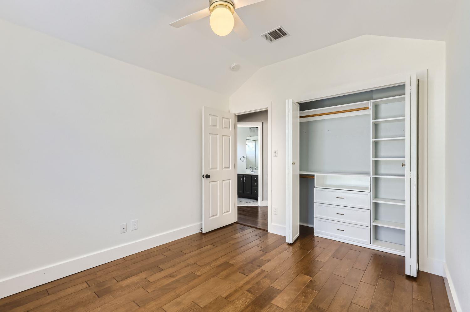 3805 Mankins Way Austin TX 78728