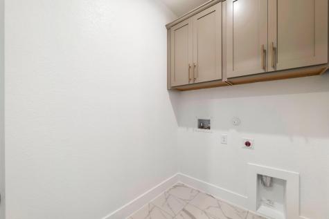 8208 Bouvreuil Drive Austin TX 78738