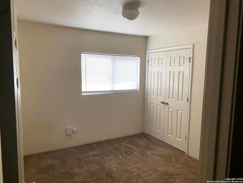 8932 Maverick Draw San Antonio TX 78250
