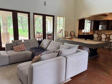 1603 Las Entradas Drive Spicewood TX 78669