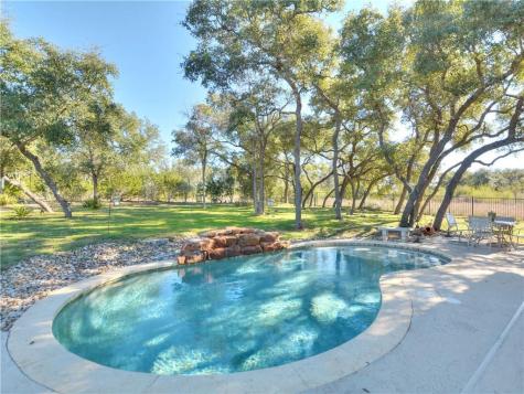 1603 Las Entradas Drive Spicewood TX 78669