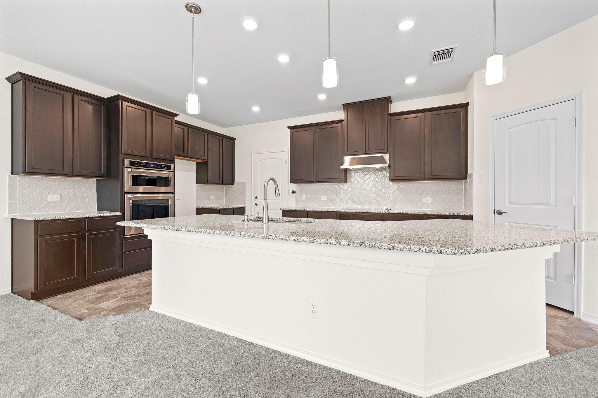 1917 Stringer Pass Leander TX 78641