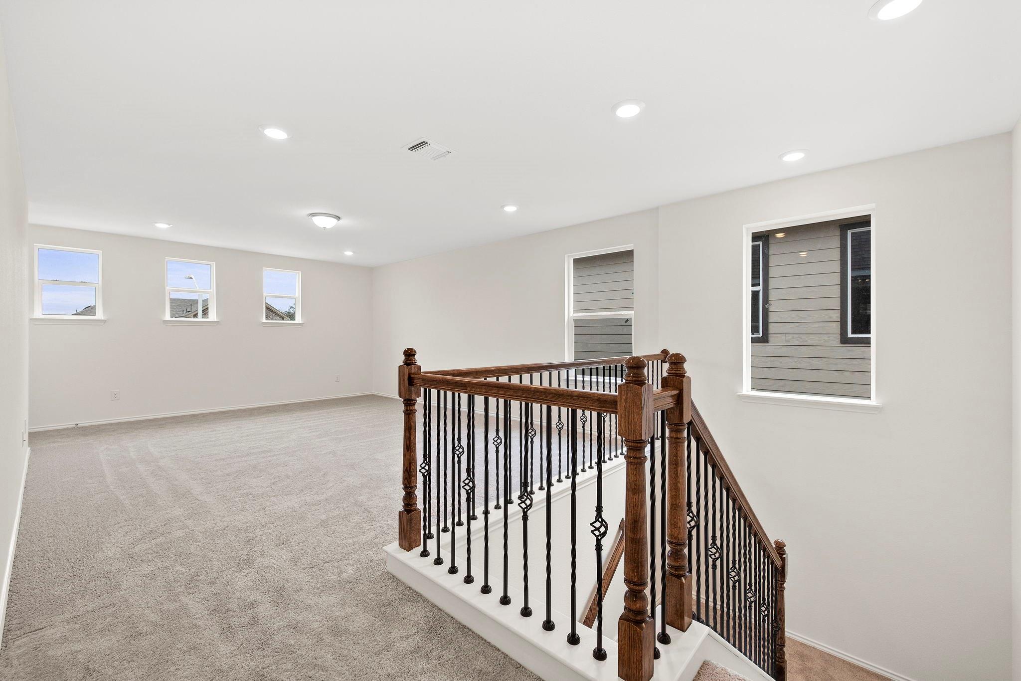 1917 Stringer Pass Leander TX 78641