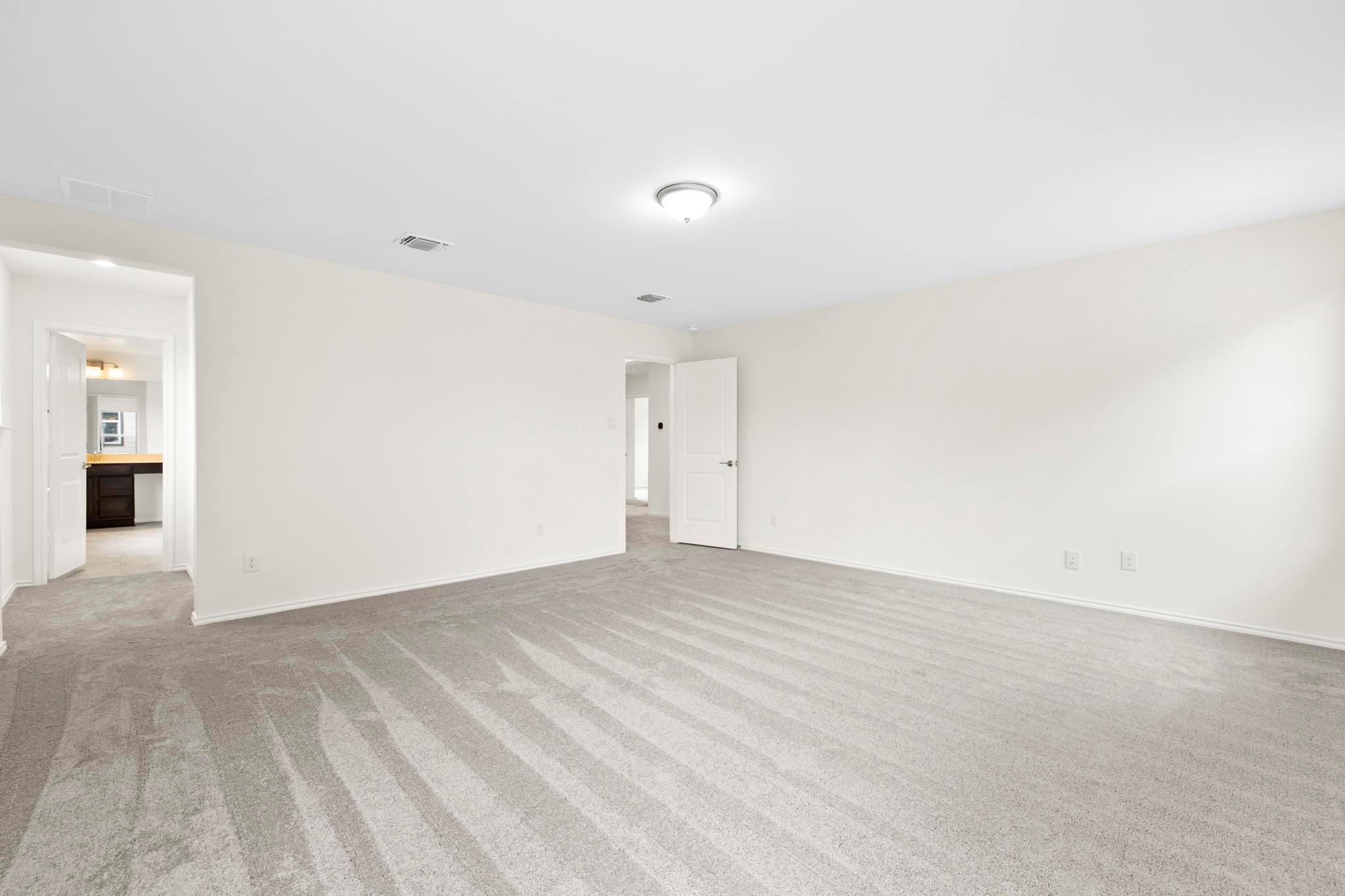 1917 Stringer Pass Leander TX 78641