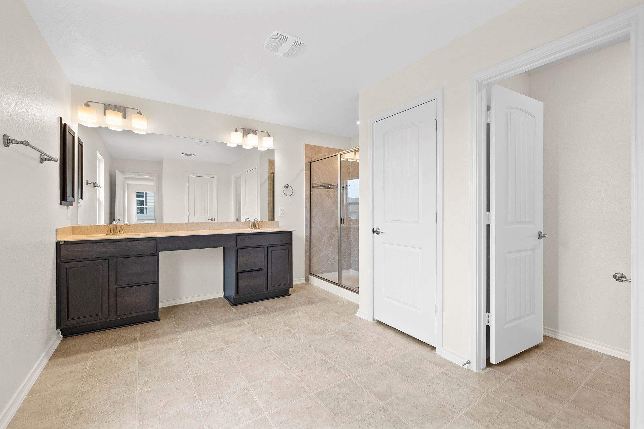 1917 Stringer Pass Leander TX 78641