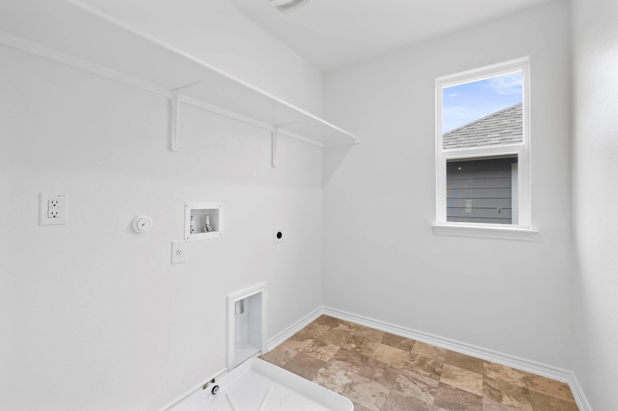 1917 Stringer Pass Leander TX 78641