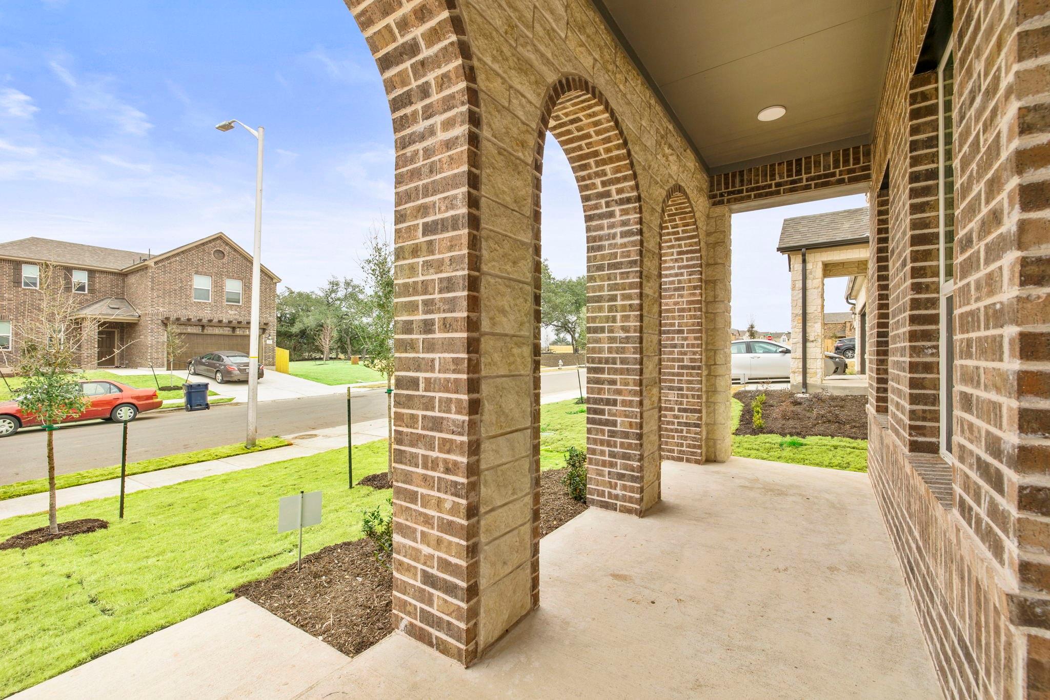 1917 Stringer Pass Leander TX 78641