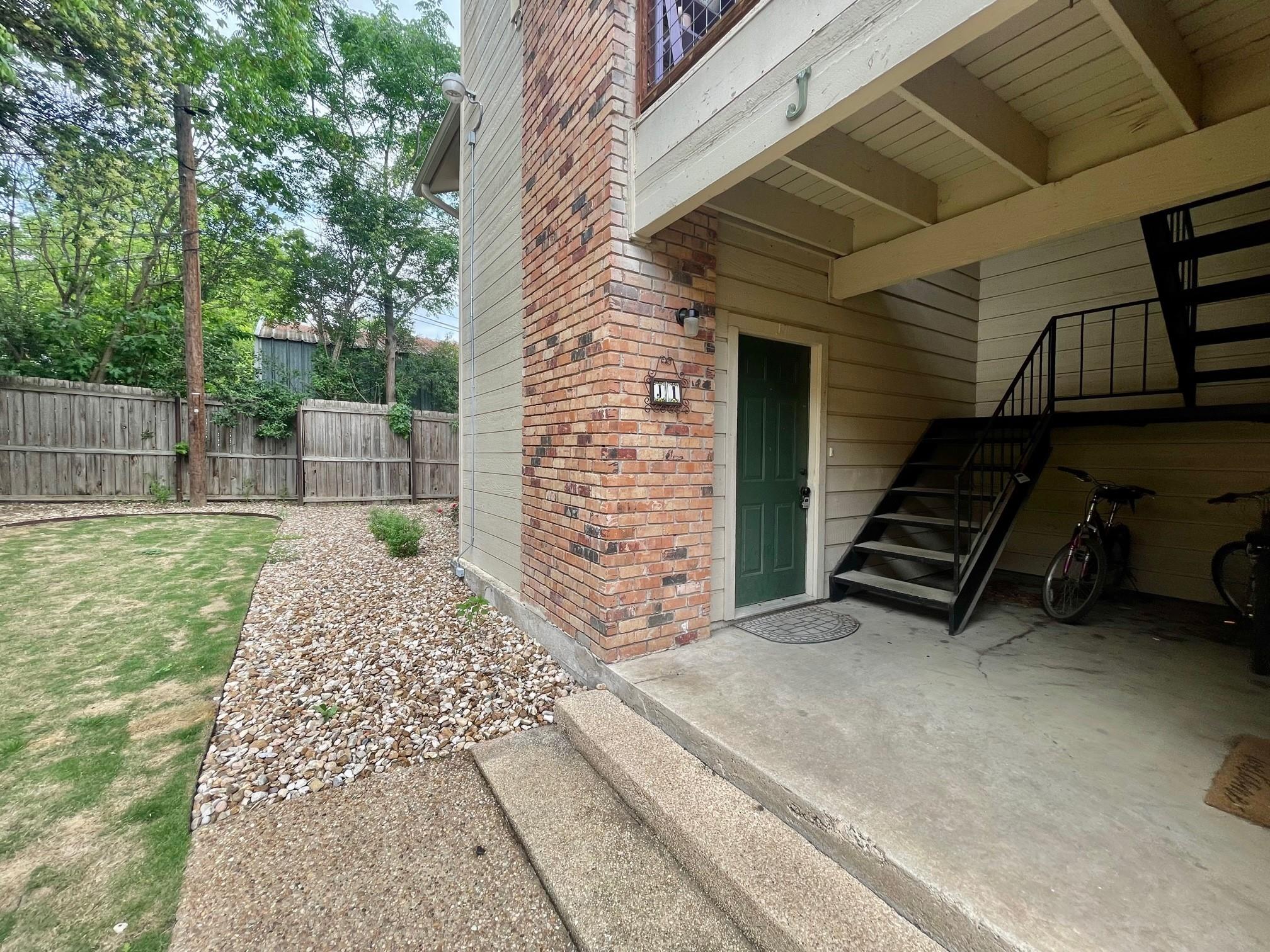 421 W San Antonio Street San Marcos TX 78666
