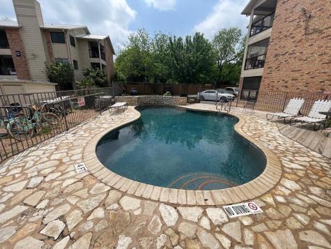 421 W San Antonio Street San Marcos TX 78666
