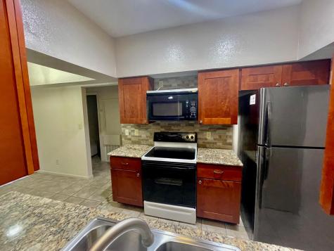 421 W San Antonio Street San Marcos TX 78666