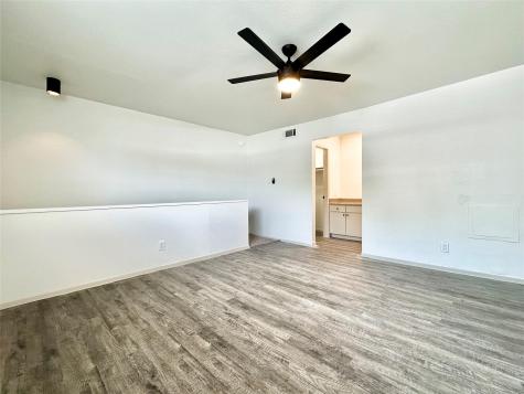 1204 N Lbj Drive San Marcos TX 78666